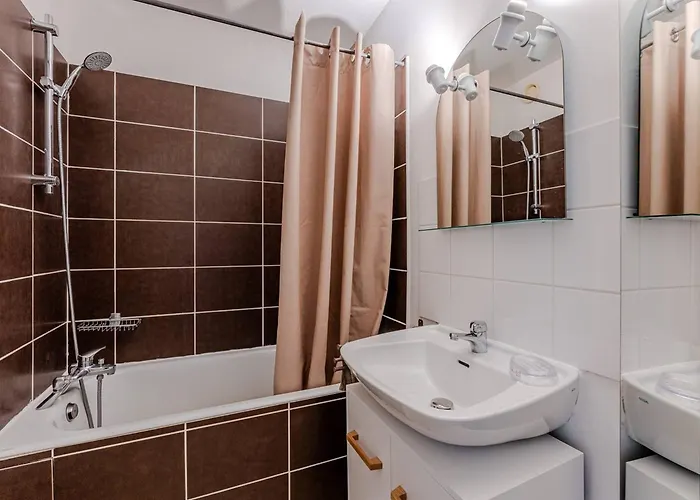 A Avec Piscine Et Parking - Fr-1-433-148 * Arcachon